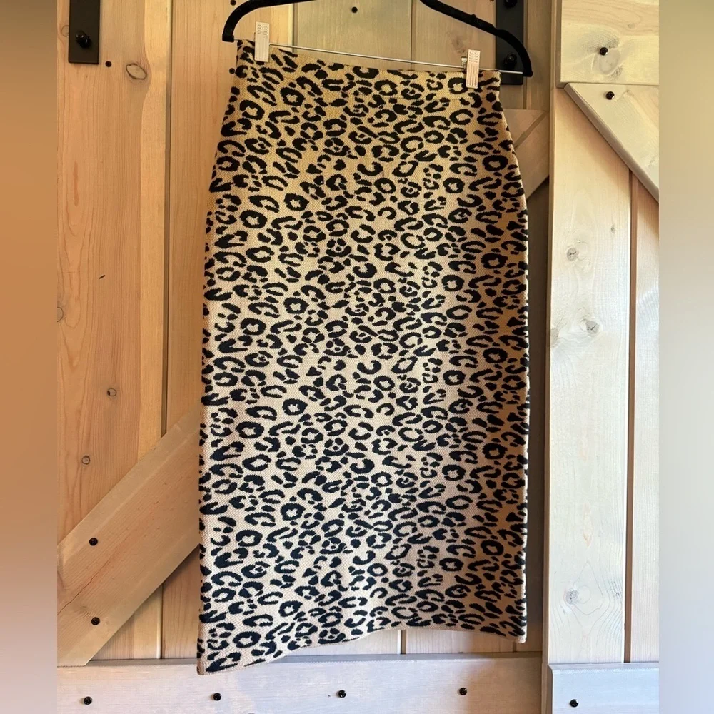 NWT Current Air Leopard Knit Midi Pencil Skirt